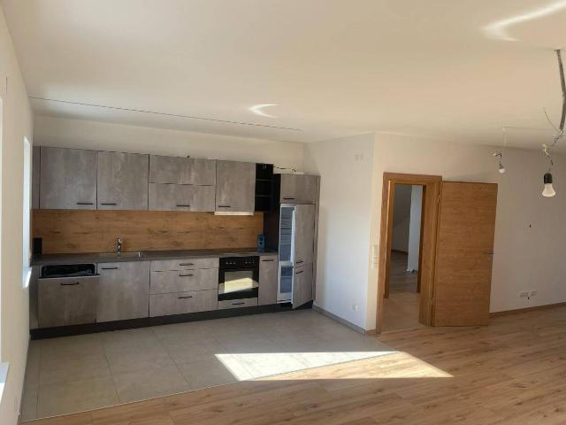 Vermietung Neubau DG Wohnung 118 m²