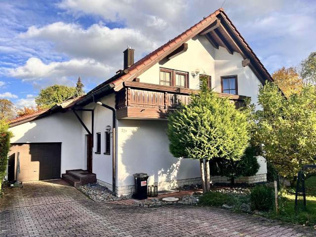 Vermietung EFH in Lichtenwalde in Top Lage