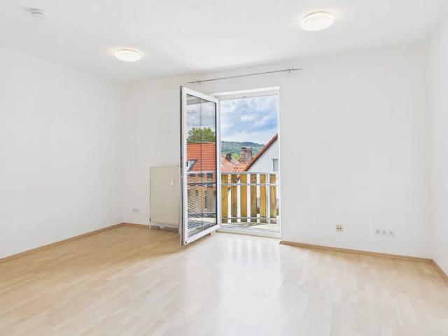 VERMIETUNG: Helle 1 Zimmer Wohnung inkl. Sonnenbalkon zu vermieten