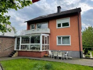 Vermittelt. Großes Haus in Borgholzhausen !