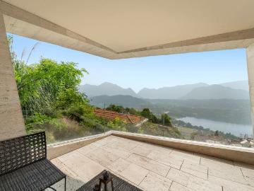 Vernate Residenza Life Golf – Wunderschönes Duplex mit 4,5 Zimmern