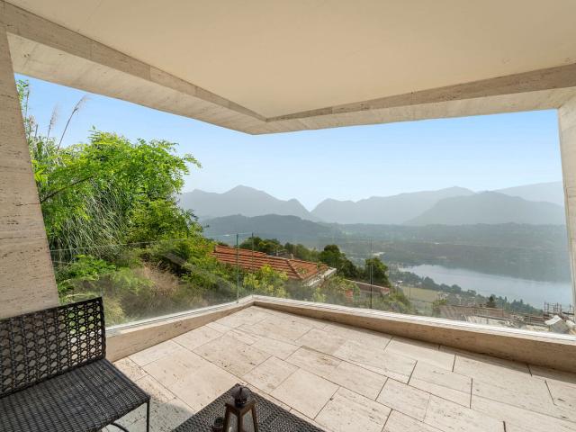 Vernate Residenza Life Golf – Wunderschönes Duplex mit 4,5 Zimmern
