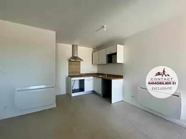 Vernet 31810 Achat / Vente appartement 4 pièces t4 au dernier étage