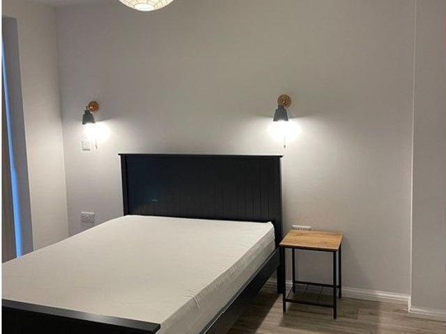 Verney Close, Buckingham MK18, 2 bed flat to rent, £1,675 pcm | PrimeLocation