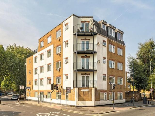 Verney Road, London SE16 2 bed flat to rent £1,950 pcm £450 pw