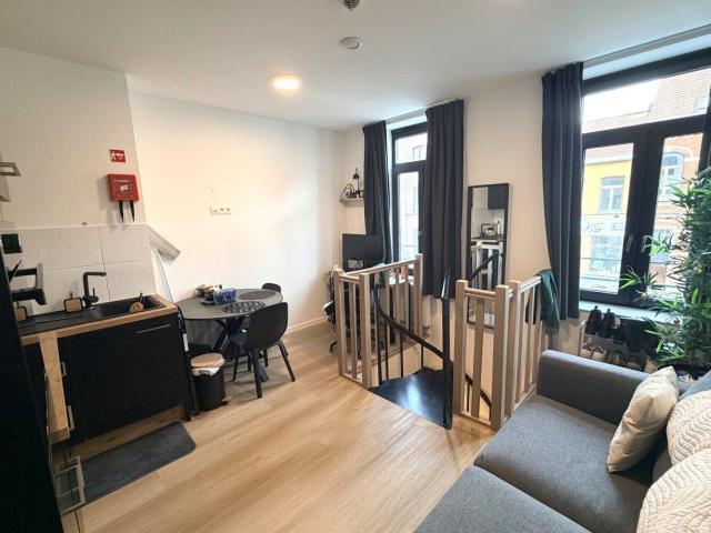 Vernieuwbouw gemeubelde duplex studio centrum Heverlee