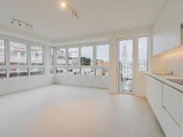 Vernieuwd 3 slaapkamerappartement met open zicht op het Mijnplein en EPC label B!