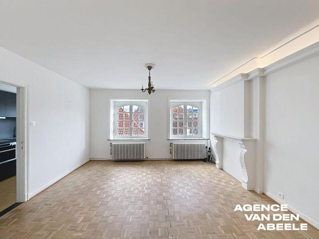 Vernieuwd appartement met 2 slaapkamers