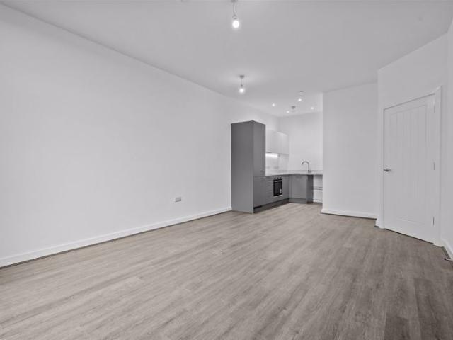 Vernon Street, Bolton BL1, 1 bed flat to rent, £990 pcm | PrimeLocation