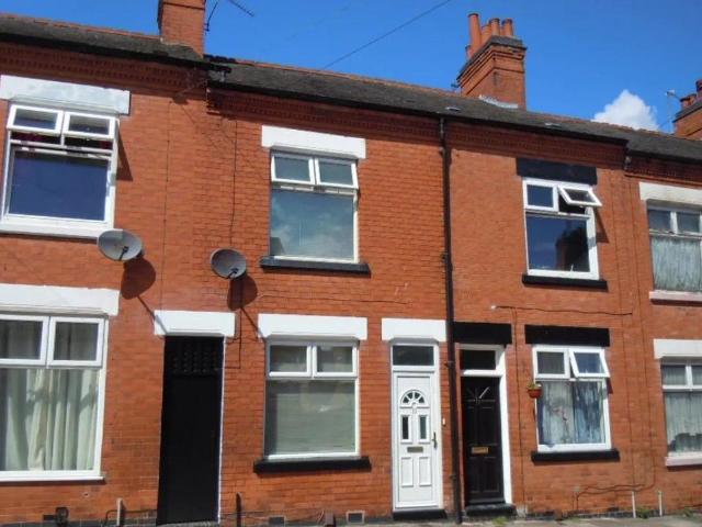 Vernon Street, West End, Leicester LE3 2 bed terraced house to rent £950 pcm £219 pw