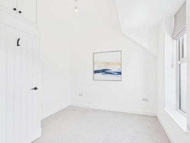 Vernon Place, Cheltenham, GL53