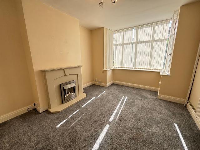 Vernon Road, Broom S60, 3 bed semi detached house to rent, £1,000 pcm | PrimeLocation