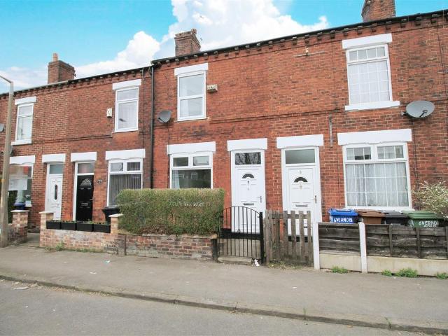 Vernon Road, Bredbury, Stockport SK6, 2 bed terraced house to rent, £1,100 pcm | PrimeLocation