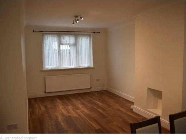 Vernon Road, Feltham, TW13 4JZ 3 bed semi detached house to rent £2,100 pcm £485 pw