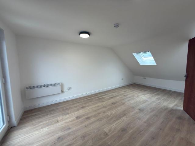 Vernon Road, Ilford IG3, 5 bed terraced house to rent, £4,100 pcm | PrimeLocation