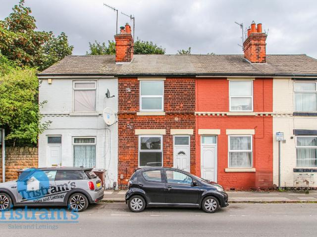 Vernon Road, Old Basford NG6, 2 bed terraced house to rent, £875 pcm | PrimeLocation