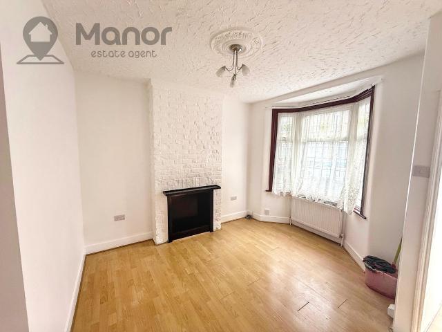 Vernon Road, Stratford E15, 2 bed terraced house to rent, £1,900 pcm | PrimeLocation