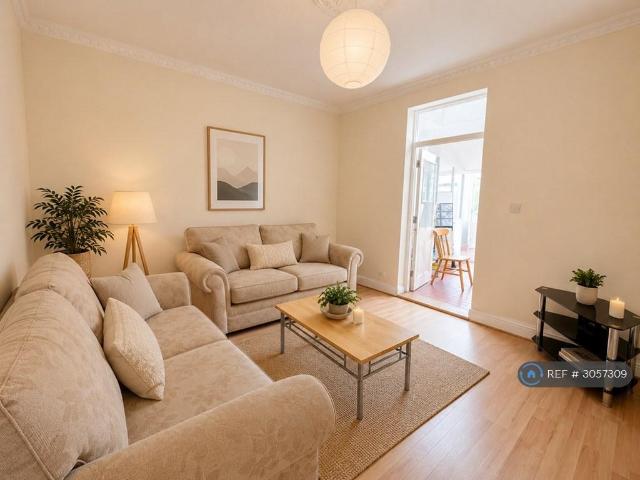 Vernon Terrace, Bath, BA2 4 bed terraced house to rent £3,600 pcm £831 pw