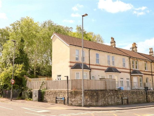Vernon Terrace, Lower Bristol Road, Bath BA2, 2 bed flat to rent, £1,425 pcm | PrimeLocation