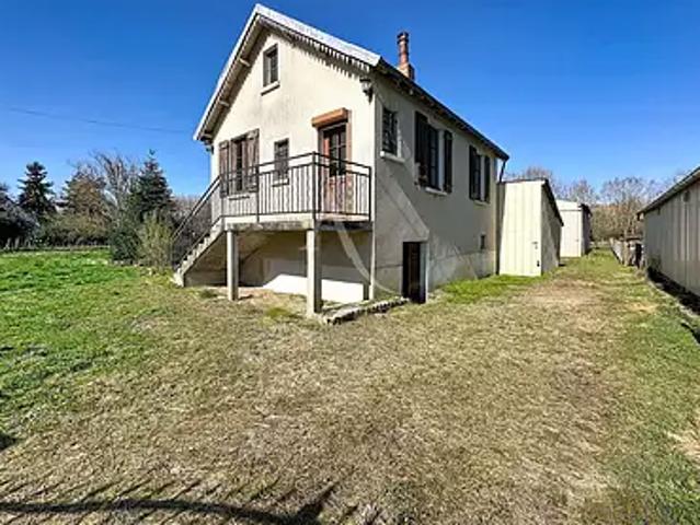 Vernoil le Fourrier 49390 Achat / Vente maison 4 pièces t4 au dernier étage