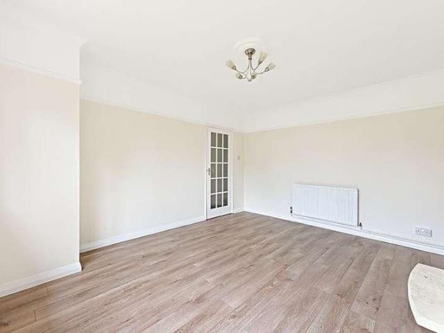Verona Drive, Surbiton, KT6