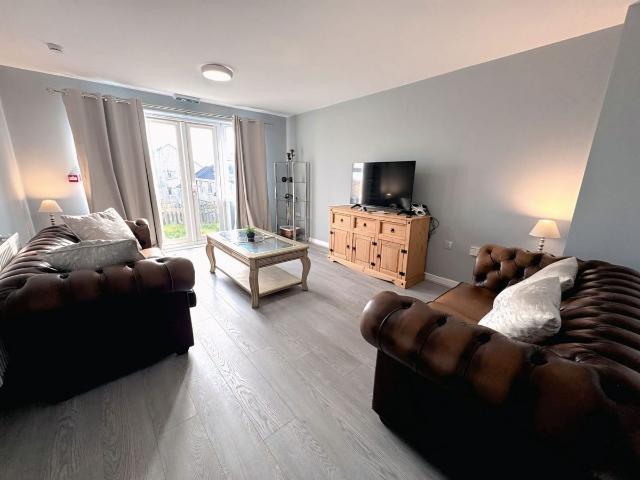 Verona Rise, Darfield, South Yorkshire S73, 4 bed terraced house to rent, £2,640 pcm | PrimeLocation
