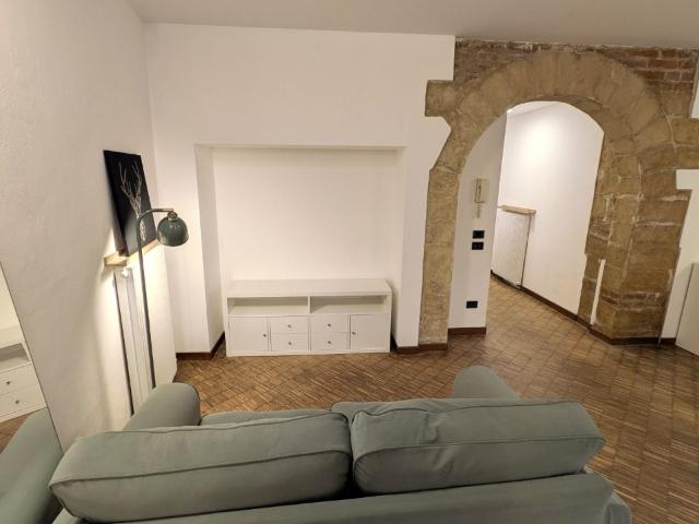 Verona ZONA UNIVERSITA' AFFITTASI APPARTAMENTO COMPLETAMENTE ARREDATO