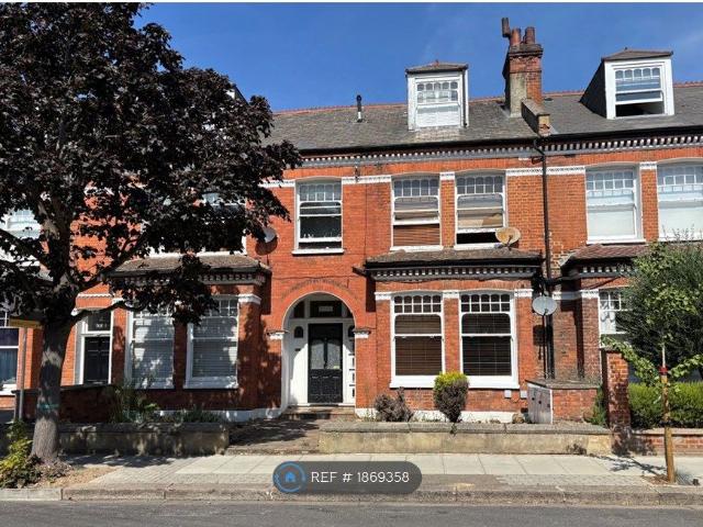 Veronica Road, London SW17, 2 bed flat to rent, £2,750 pcm | PrimeLocation