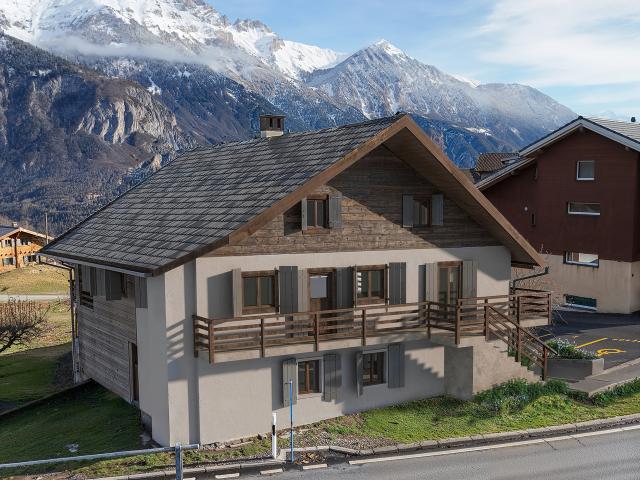 Vérossaz Chalet Grange zu 2 grosszügigen Wohnungen umbauen