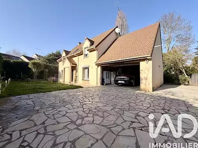 Verrières le Buisson 91370 Achat / Vente maison 7 pièces t7 parking