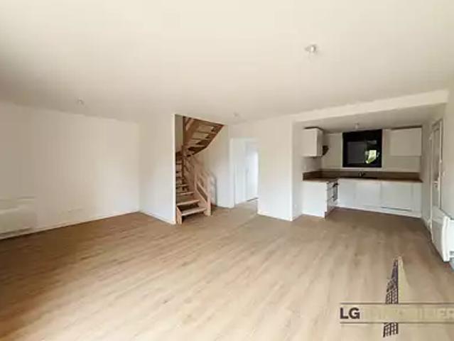 Vers sur Selle 80480 Location maison 5 pièces t5