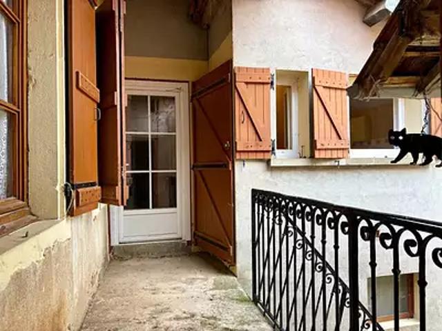 Vers 71240 Achat / Vente maison 7 pièces t7 parking