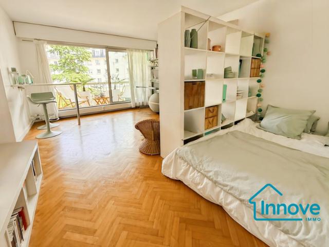 Versailles Montreuil T1 avec balcon