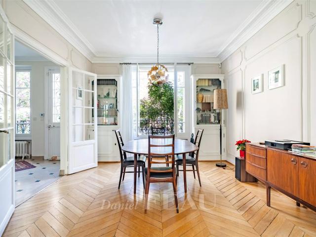 Versailles Montreuil Maison familiale 5 chambres avec jard. 190m² Versailles