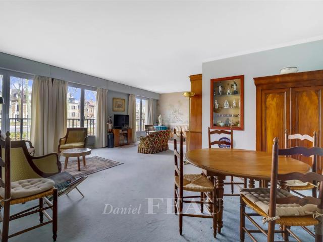 Versailles Notre Dame Appartement 3 chambres avec ascenseu. 102m² Versailles