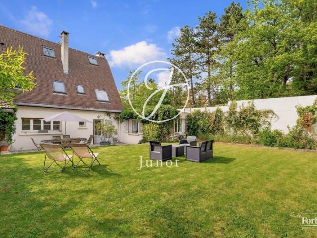 Versailles CLAGNY GLATINGY Maison 230 m² 6 chambres