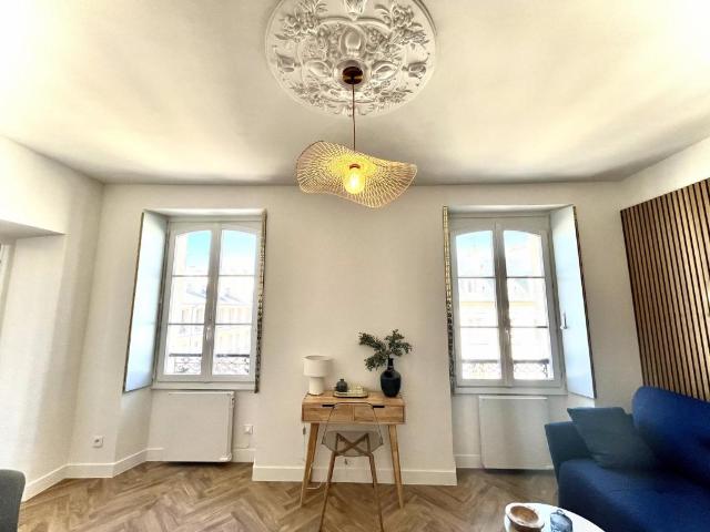 Versailles – Quartier Saint Louis – Appartement 2 pièces renové