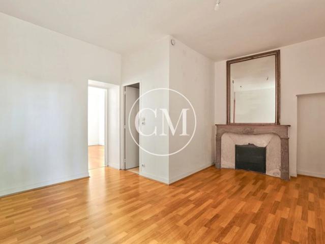 VERSAILLES SAINT LOUIS APPARTEMENT