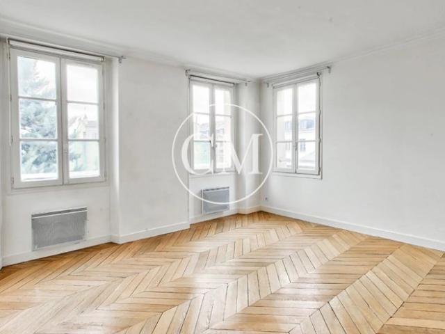 VERSAILLES SAINT LOUIS APPARTEMENT