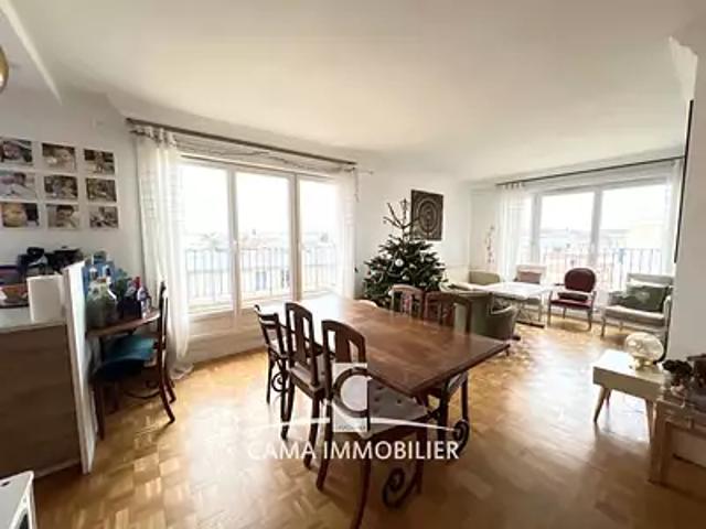 Versailles 78000 Location appartement 5 pièces t5 au dernier étage