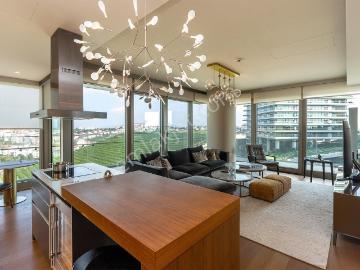Versatıe Gayrımenkul'den Zorlu Center'da Köşe 2+1 Satılık Daire