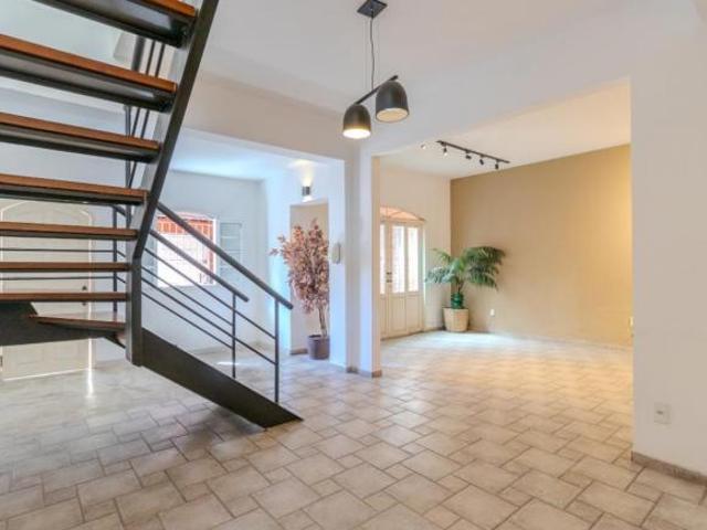 Espetacular casa para venda em Brooklin Paulista com 3 quartos, sendo 2 suítes, 260m² bruna stecca
