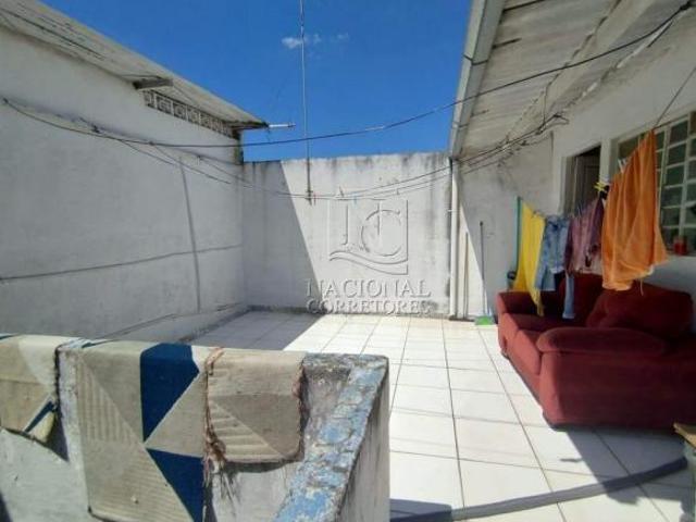 Versátil imóvel para venda no Parque São Rafael com 5 casas e excelente potencia