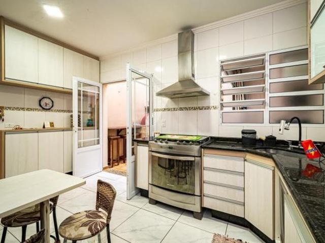 Funcional sobrado para venda em Ipiranga com 3 quartos, sendo 1 suíte, 114m²