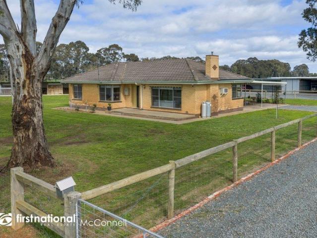 Versatile 26 Acre Lifestyle Property