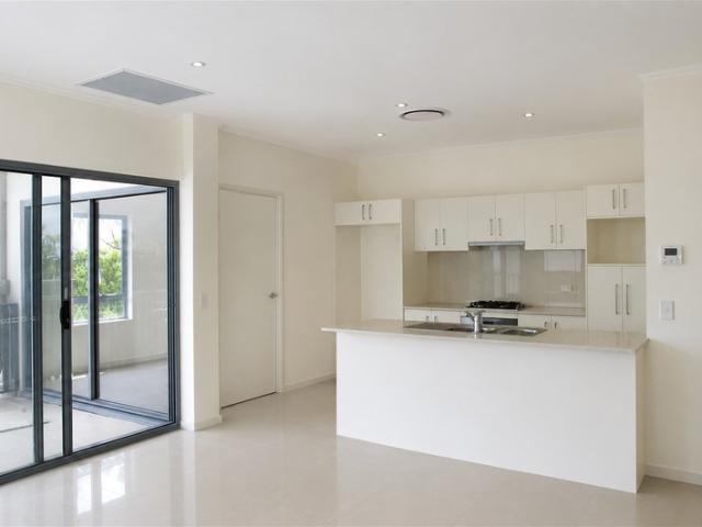 Versatile 2 Bedroom Style Apartment with Secure Parking