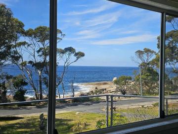 Versatile coastal home with stunning ocean views and dual living options