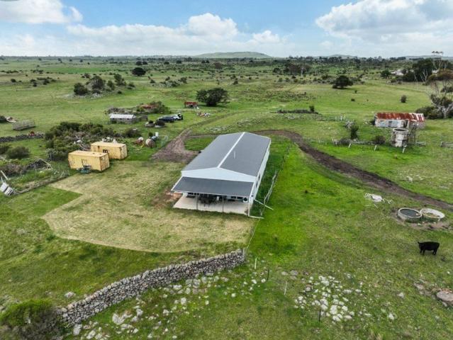 VERSATILE COLAC DISTRICT COUNTRY