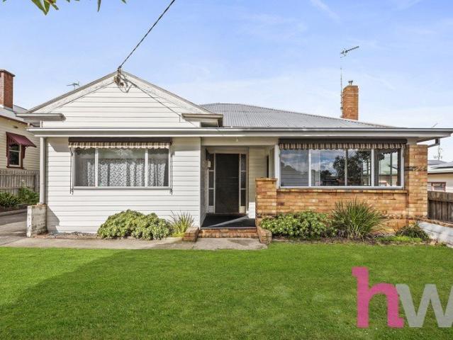 Versatile Investment in the Heart of Drysdale