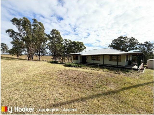 Versatile Acreage Living
